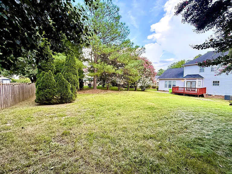 5233 Pinehall Wynd — Photo 40
