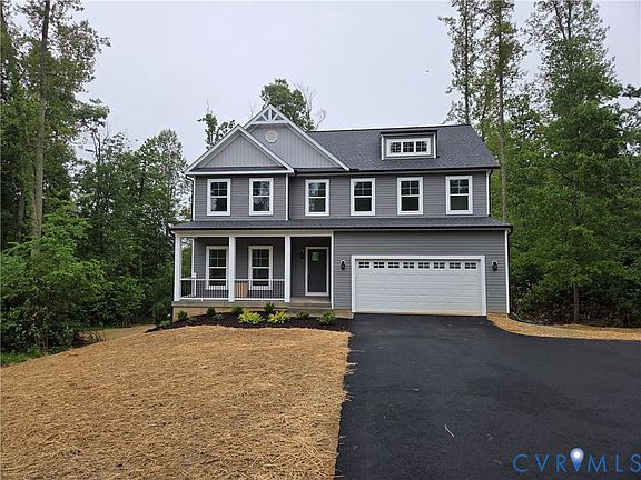 2nd image of 310 Fairview Dr