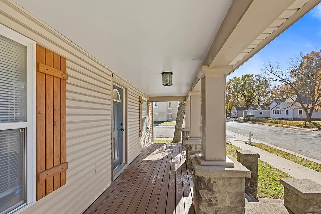 4 bed, 1800 sqft, $1,500 — Photo 4