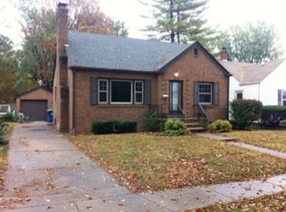 2048 Marland St, Springfield, IL 62702