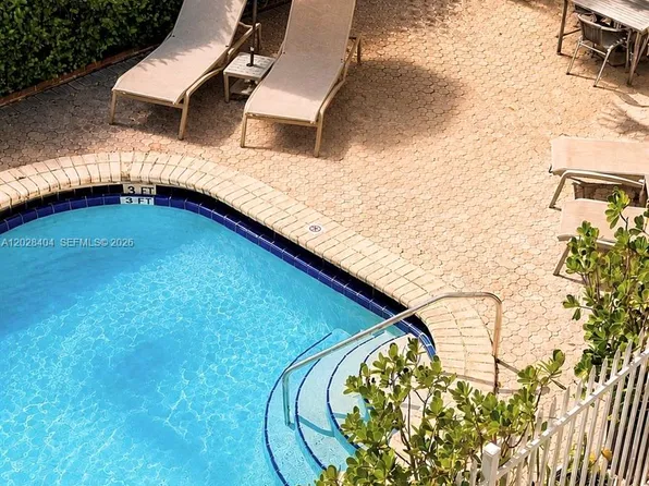 1400 Lincoln Rd APT 301, Miami Beach, FL 33139