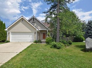 211 S Lincoln Ave, Sandpoint, ID 83864