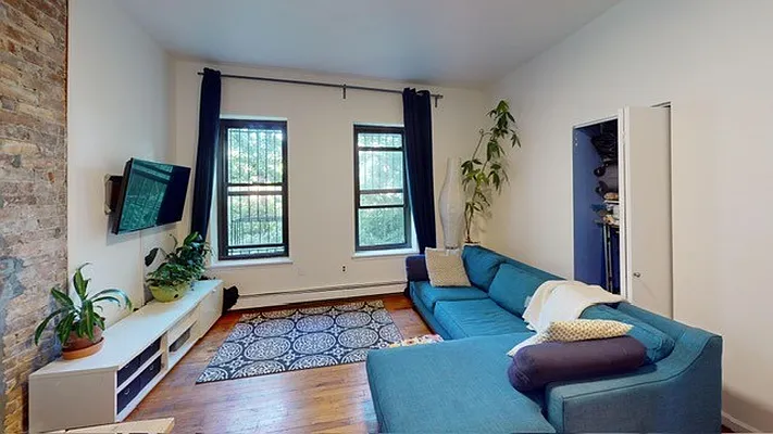 77 Underhill Avenue #2B