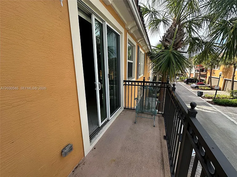 12630 NW 32nd Ct — Photo 12