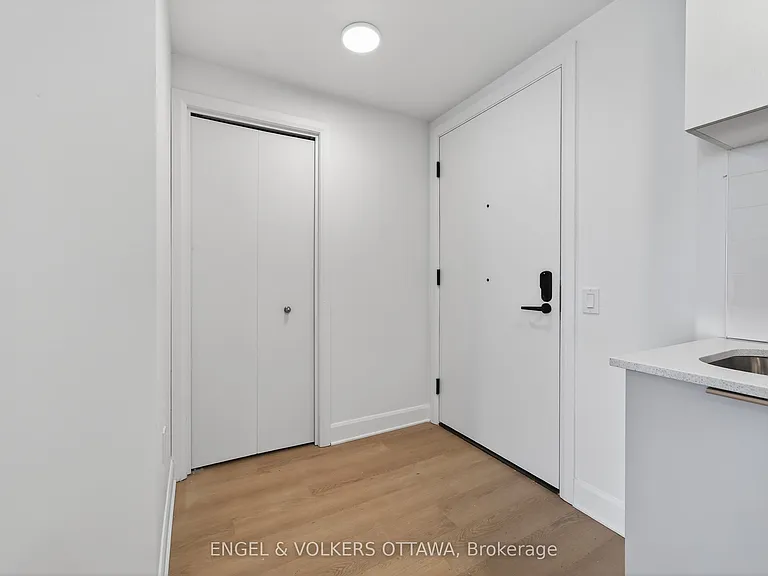 1370 Carling Ave #1203 — Photo 3