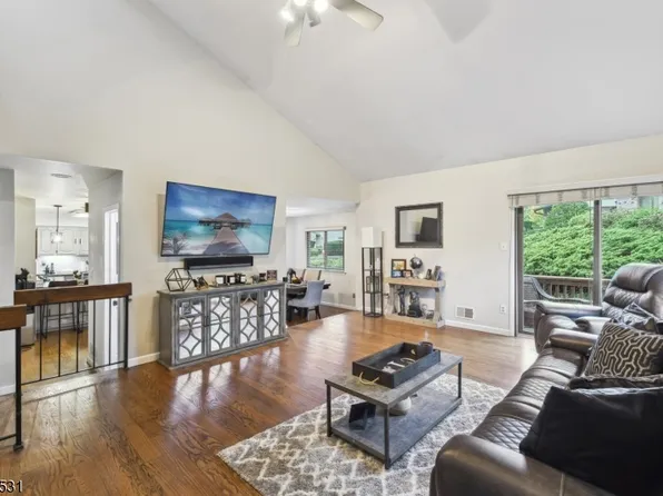 250 Ridgedale Ave #J6, Florham Park Boro, NJ 07932