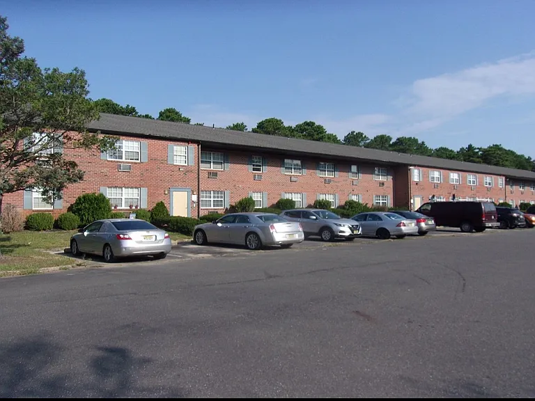 5303 Harding Hwy #102 — Photo 1