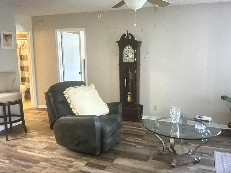 2703 SW Matheson Ave #116-B1 — Photo 2
