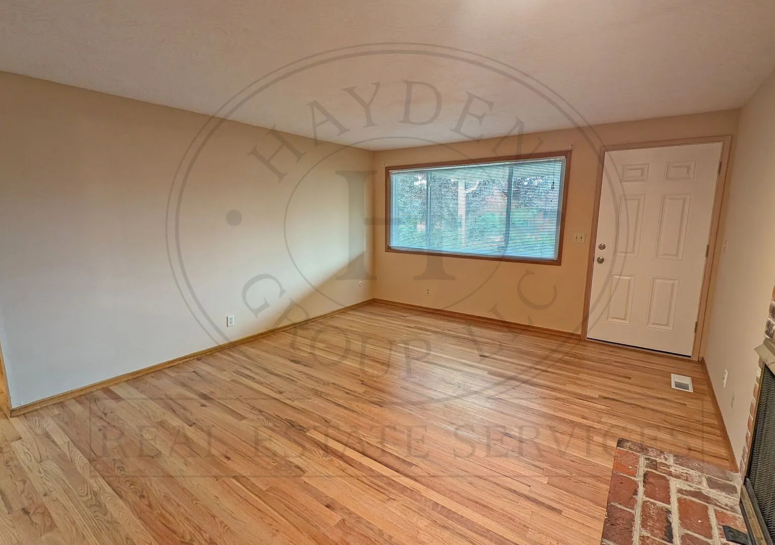 Charming SingleLevel Home on a Spacious Lot — Photo 3