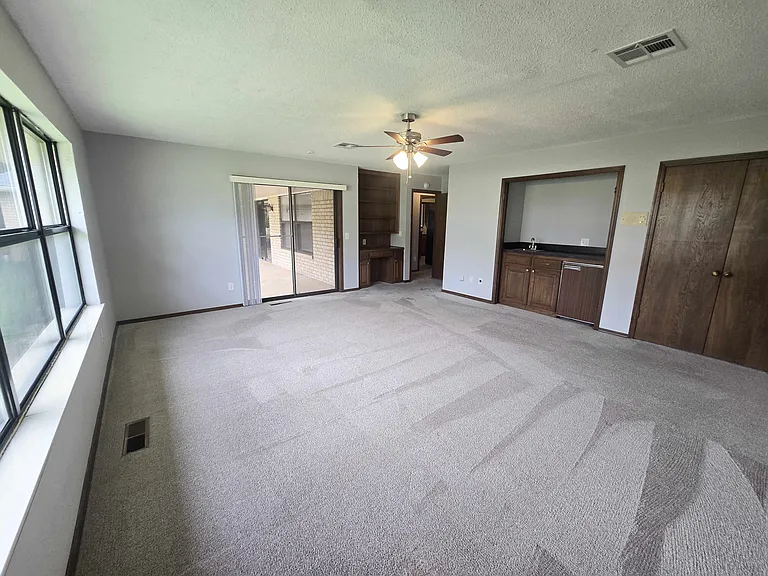 4009 Cherry Hill Ln — Photo 17