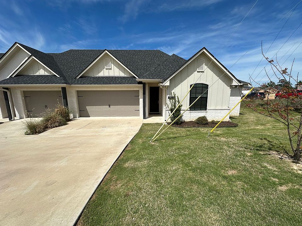 1st image of 2672 Barbee Rd