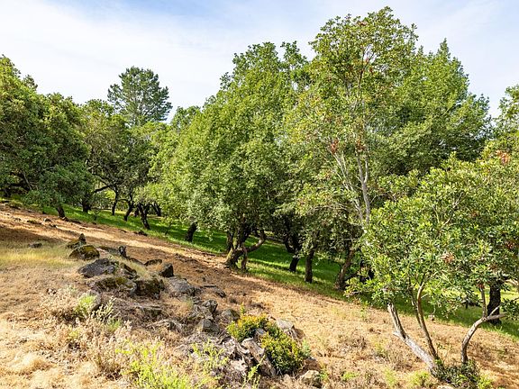 3rd image of 0 Rim Rock Way