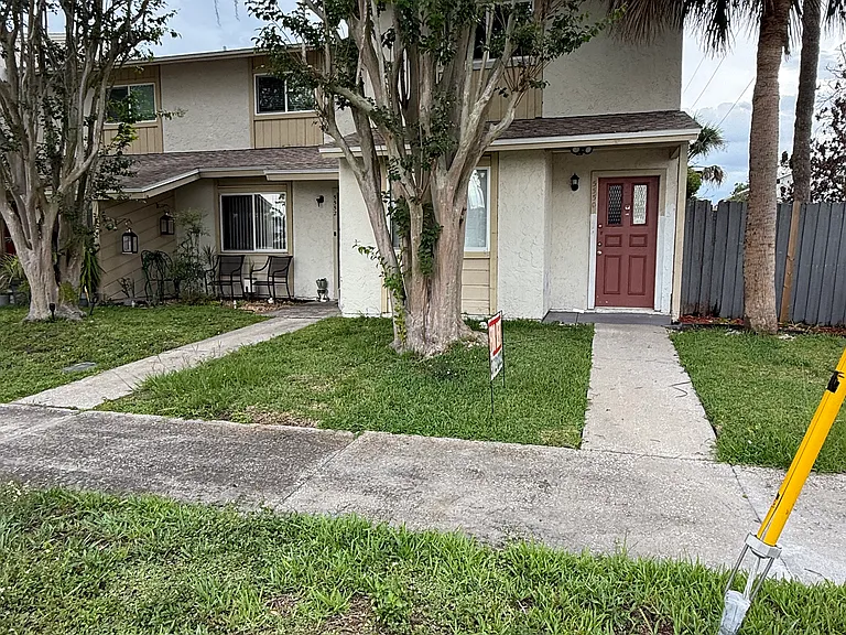 5550 Decatur St — Photo 2