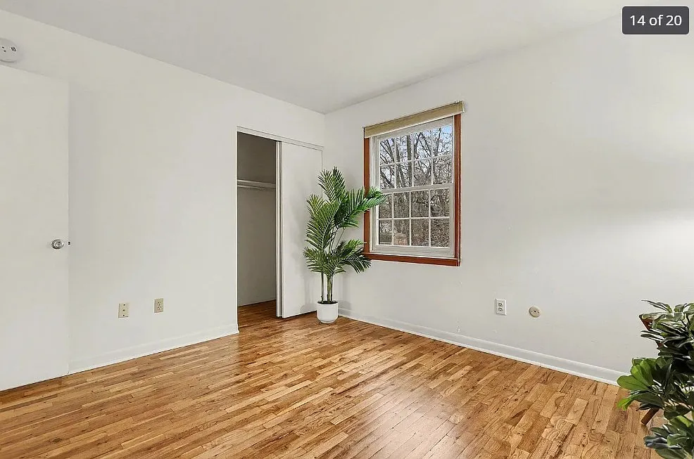 709 Garland Cir — Photo 4