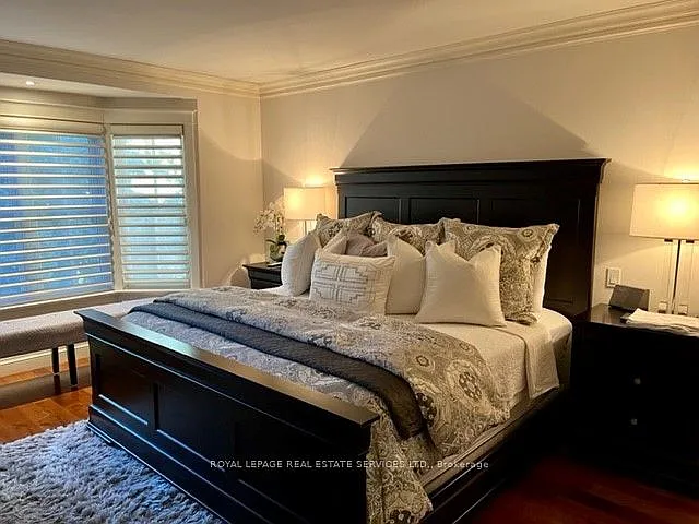 33 Howard Ave — Photo 21