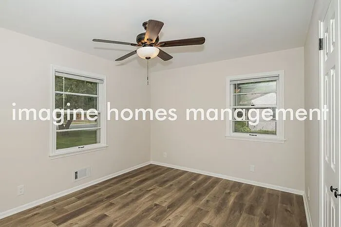 10601 Ewing Ave S — Photo 8