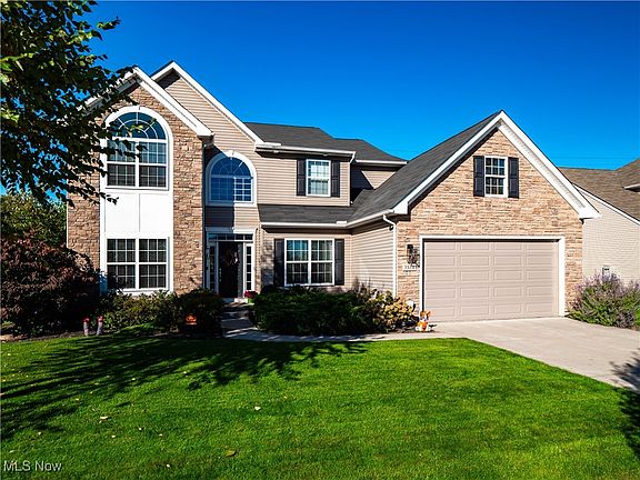 2nd image of 3554 Denton Dr