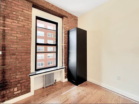 3rd image of 241 E 73rd St #4BC
