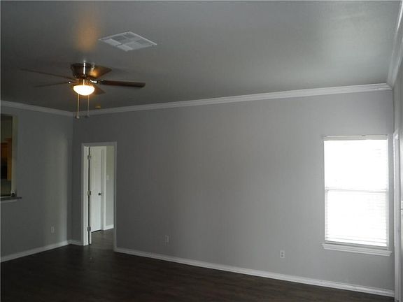 3rd image of 6506 Fenwick Dr