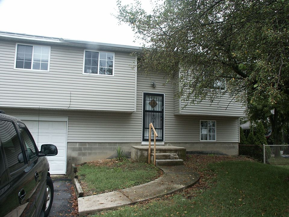 1st image of 740 Cordelia Dr