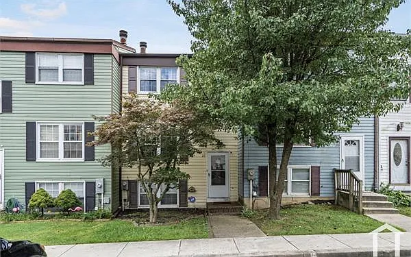 27 Bohn Ct