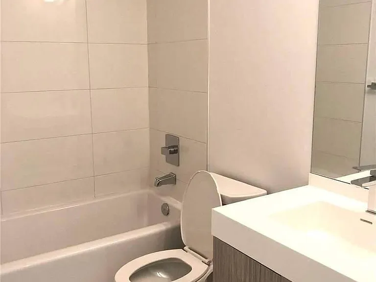 251 Jarvis St #4009 — Photo 10