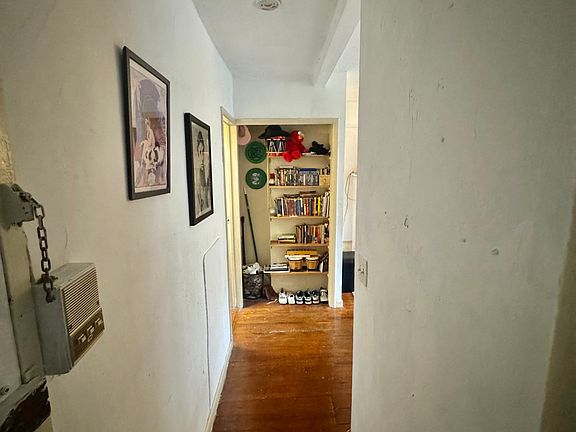 2nd image of 255 W 91st St APT 5A