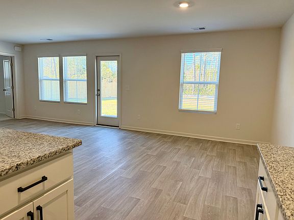 5th image of 4708 Swimming Ln