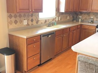 11469 Altamount Dr, Fishers, IN 46040