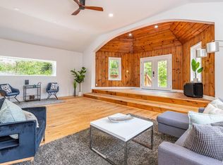 7425 S Harmony Rd, Bloomington, IN 47403