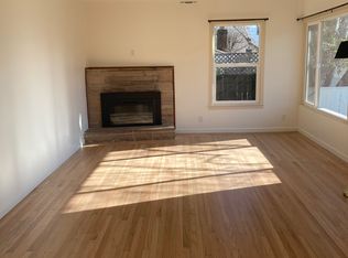 136 Calvert Ct, Ukiah, CA 95482