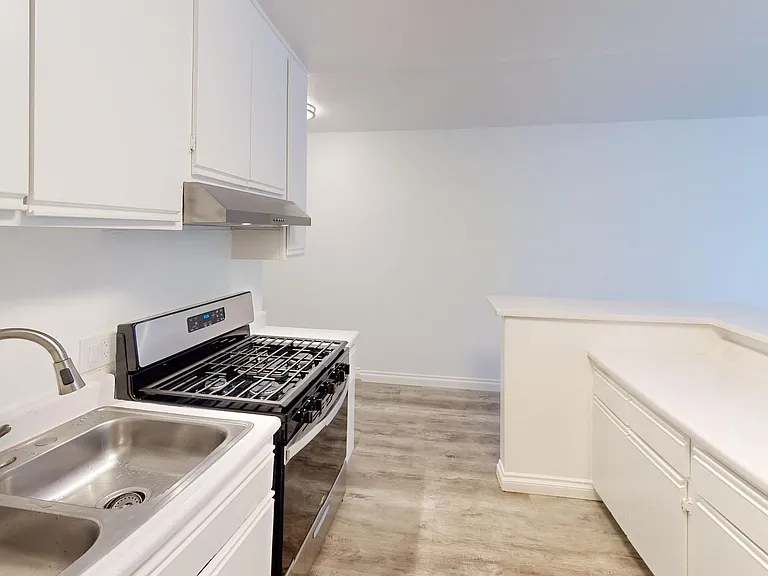 COU - Council Apts. — Photo 18