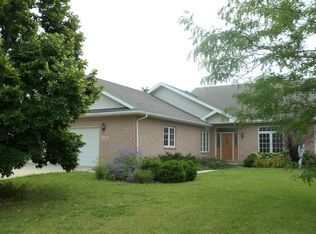 1250 Andrea Ct, Morris, IL 60450