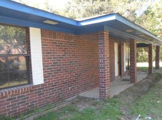 24 Village Square Blvd, Natchez, MS 39120