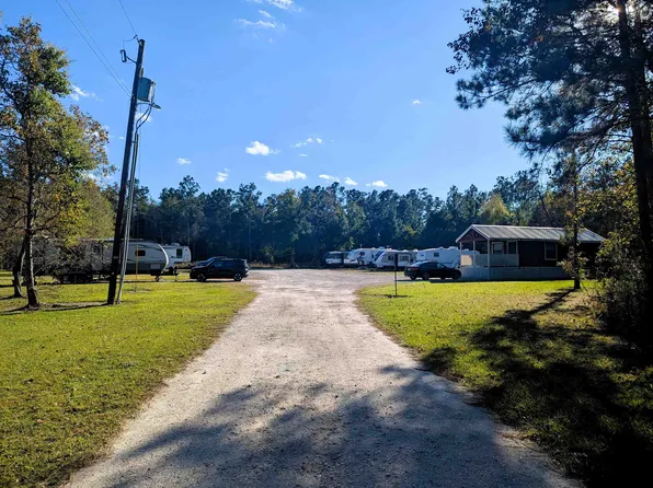 11460 Highway 12, Orange, TX 77632