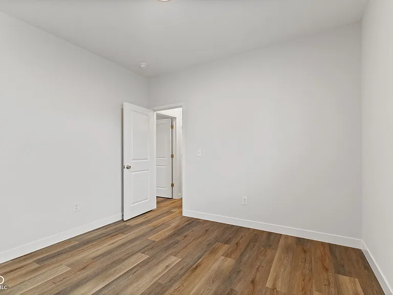 2711 Guilford Ave #A — Photo 20
