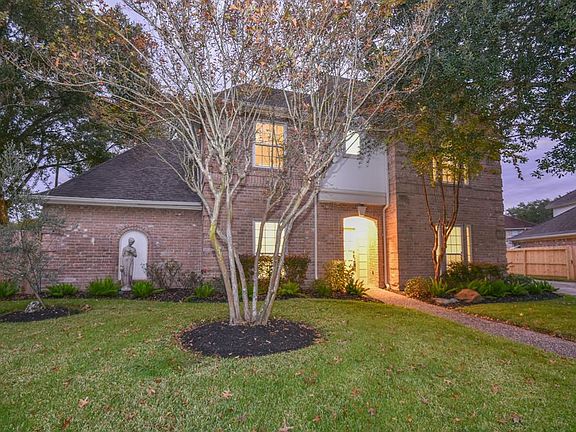 4th image of 1707 Cedar Creek Ct