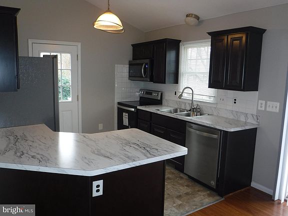 2nd image of 11721 McGinty Dr