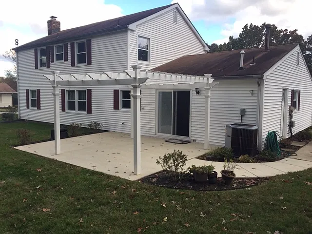 12321 Shadetree Ln — Photo 2