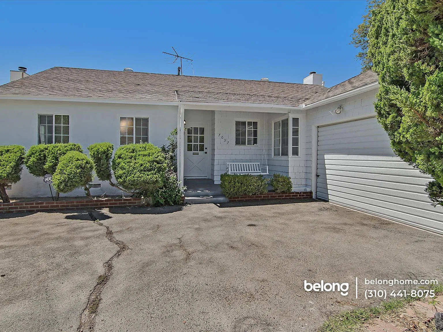 3 bed, 1.0 bath, 1335 sqft, $3,555 — Photo 1