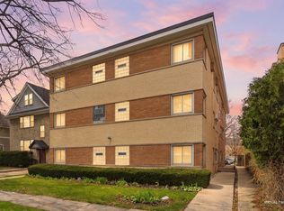 419 S East Ave APT 1A, Oak Park, IL 60302