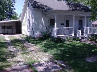 408 S Marion St, Carthage, IL 62321