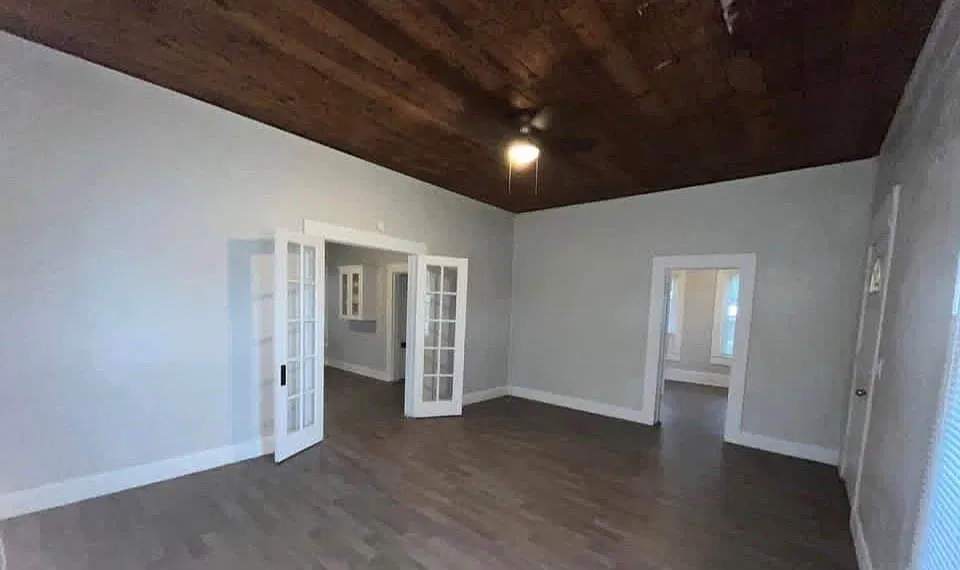 4 bed, 2.0 bath, 1664 sqft, $1,700 — Photo 2