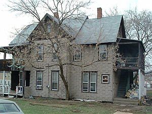 1st image of 7 Burr Ave