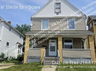 2063 W 104th St, Cleveland, OH 44102
