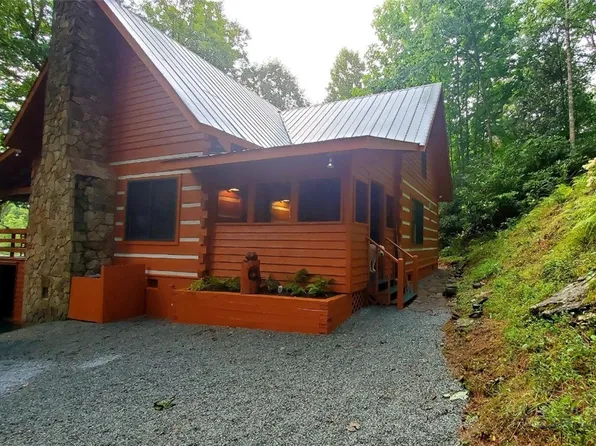270 Bentley Road, Sugar Grove, NC 28679