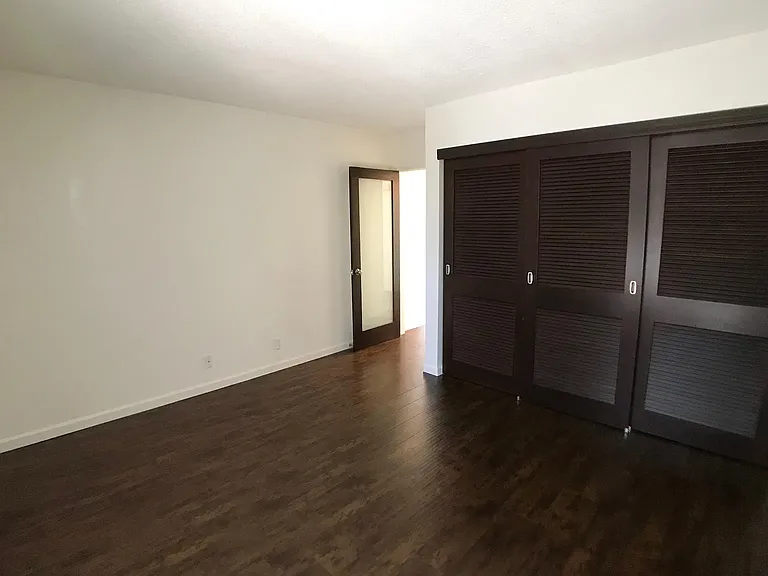 1932 Overland Ave #208 — Photo 11