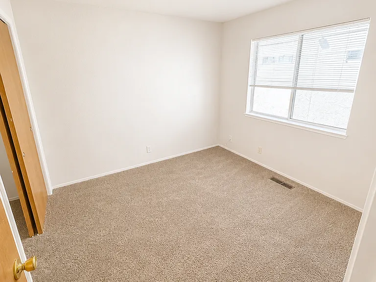 747 W 4th Ave — Photo 25