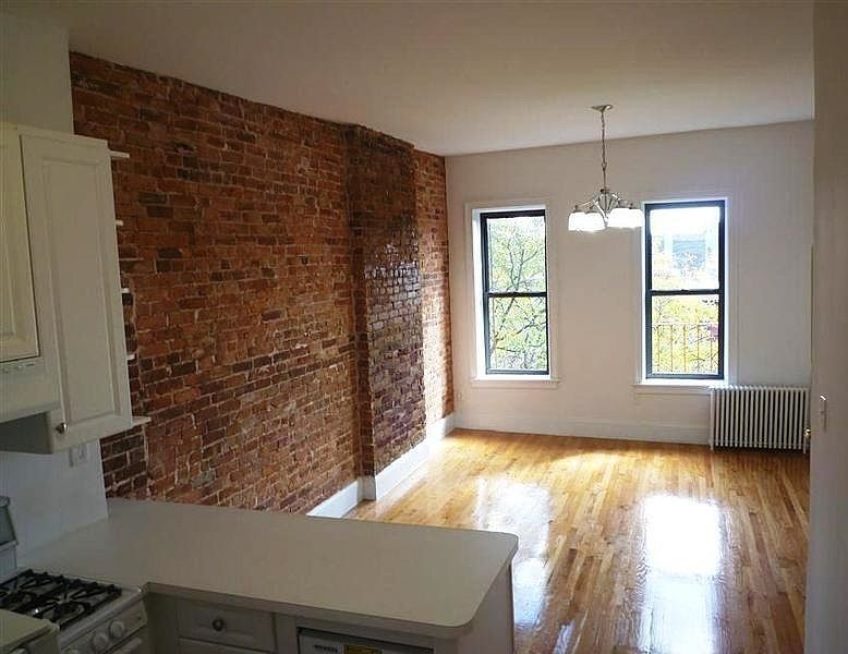 1st image of 1506 8th Ave