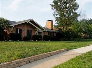 1701 Hartford Dr, Carrollton, TX 75007